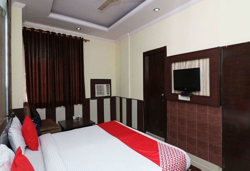 בית מלון כפרי Chilana Tower And Restaurant