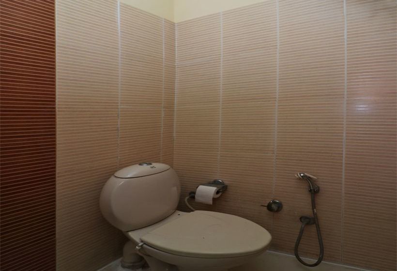 בית מלון כפרי Chilana Tower And Restaurant