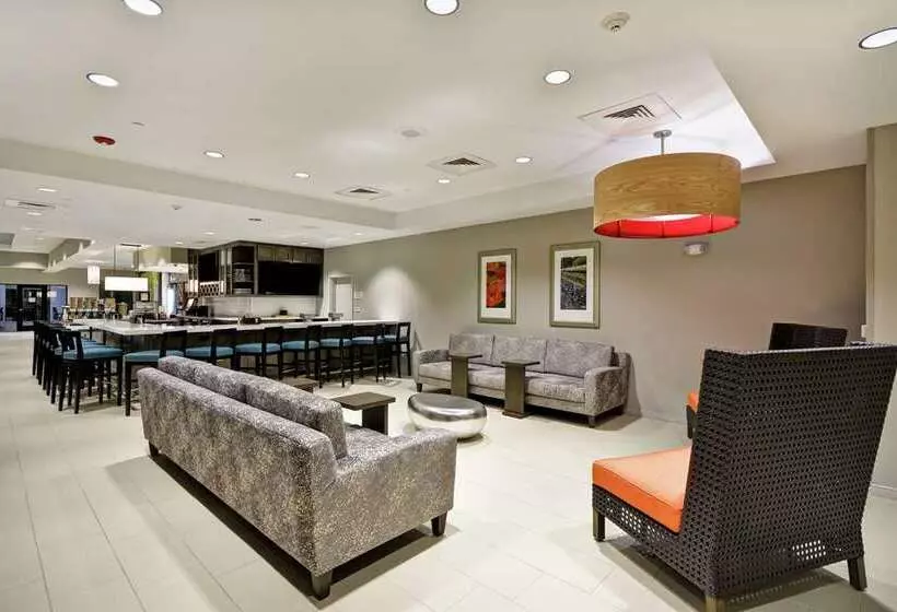 هتل Hilton Garden Inn Gastonia