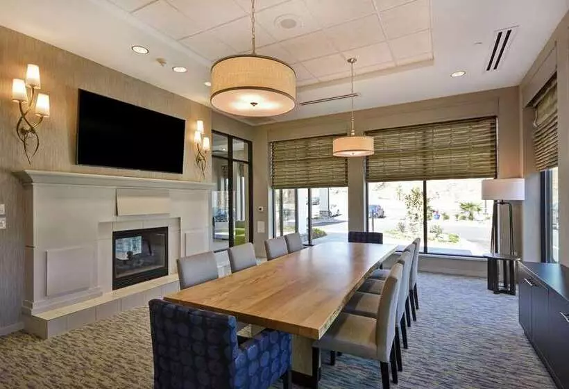 هتل Hilton Garden Inn Gastonia