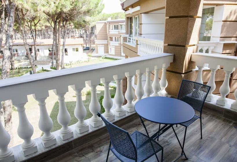 Отель Prestige Resort