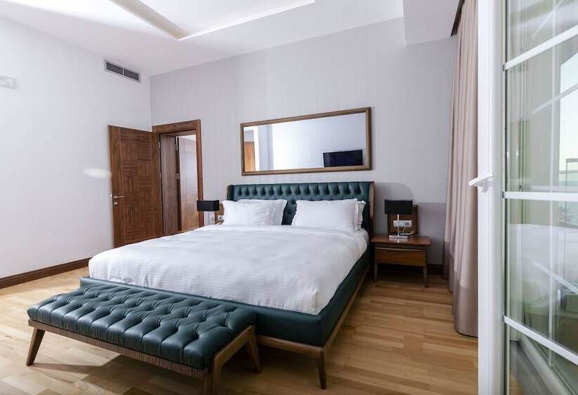 Отель Prestige Resort