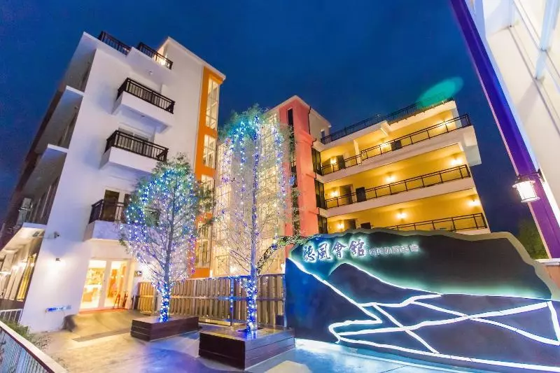 تختخواب و صبحانه Ting Feng Cottage