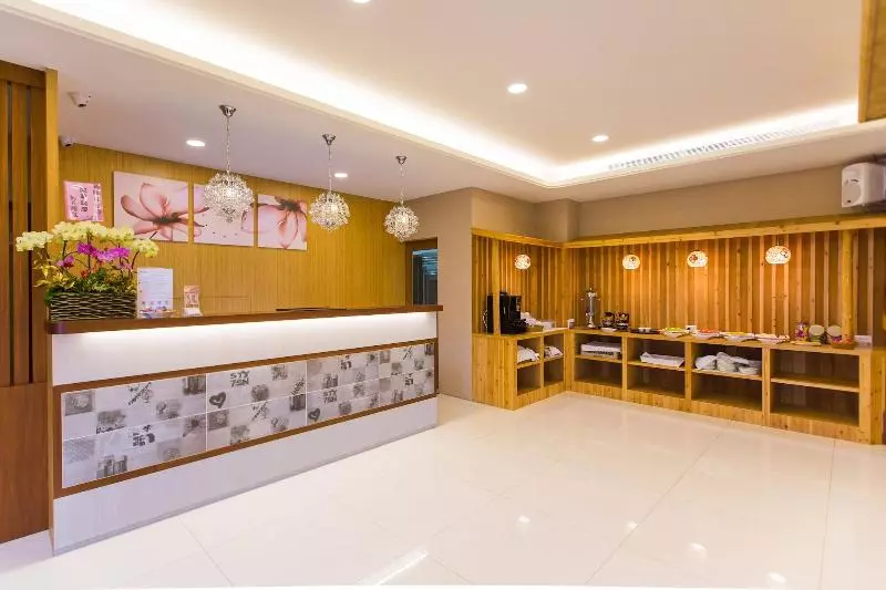 تختخواب و صبحانه Ting Feng Cottage