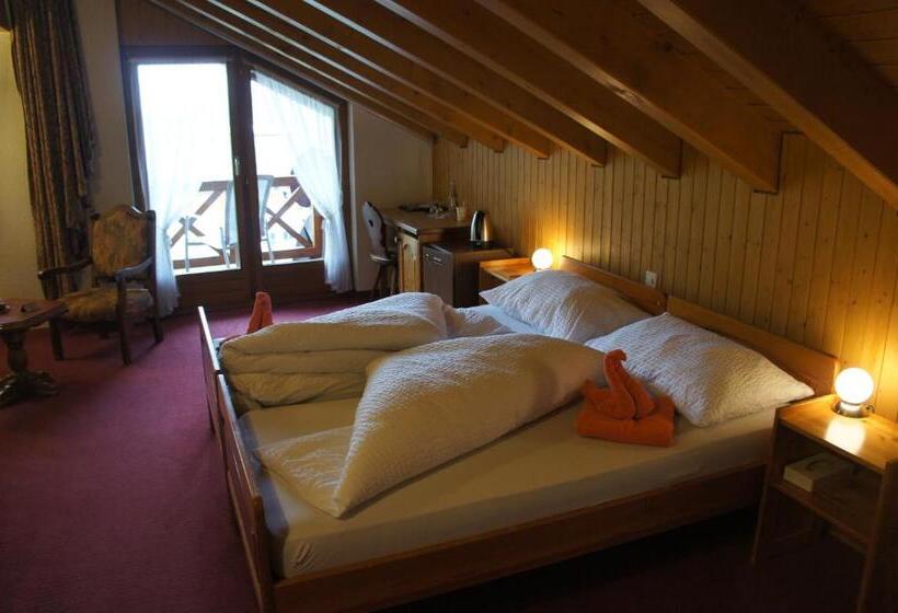 فندق Garni Alpenhof