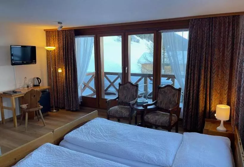 ホテル Garni Alpenhof