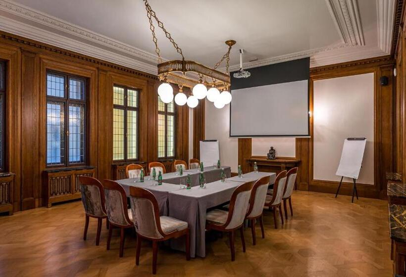 בית מלון כפרי Capital