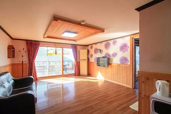 Geoje Bada Classic Pension