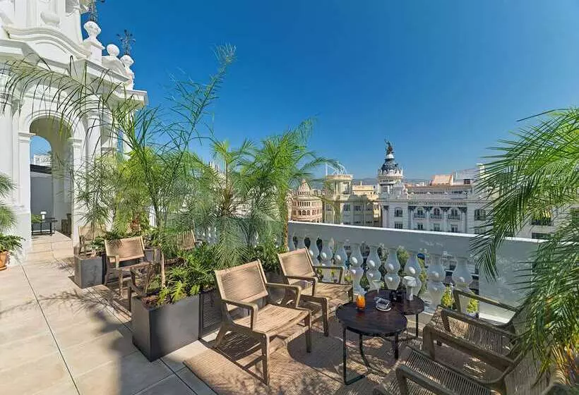 Hotelli H10 Palacio Colomera