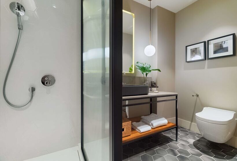 هتل H10 Palacio Colomera