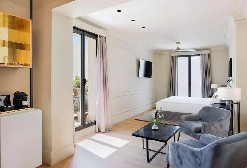 Hotelli H10 Palacio Colomera