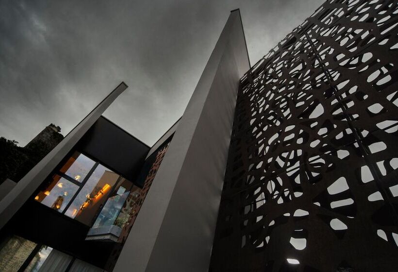 ホテル Hôtel & Restaurant Origines Par Adrien Descouls Teritoria