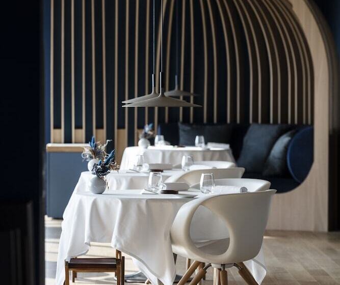 ホテル Hôtel & Restaurant Origines Par Adrien Descouls Teritoria