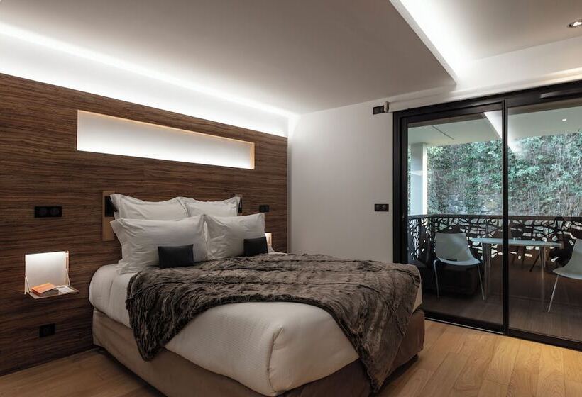 ホテル Hôtel & Restaurant Origines Par Adrien Descouls Teritoria