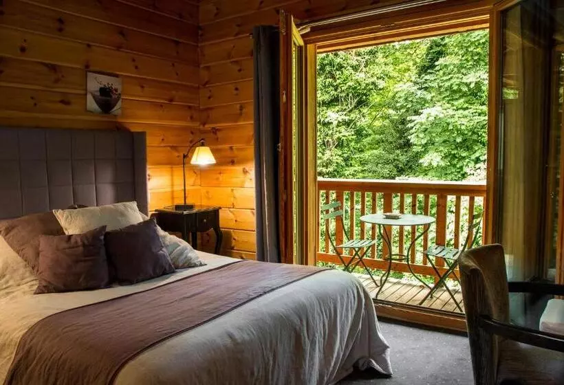 ホテル Les Grands Frênes