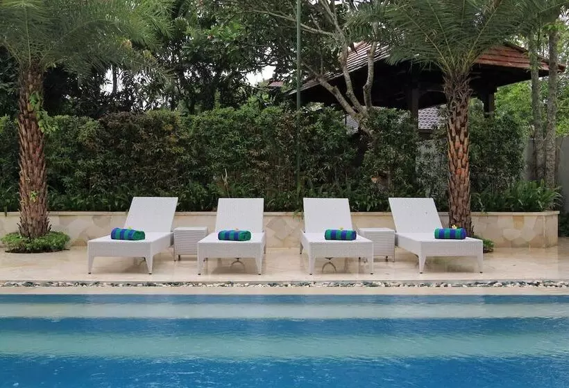 Hotelli Tapa Tepi Kali Canggu