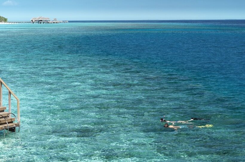 هتل Vakkaru Maldives