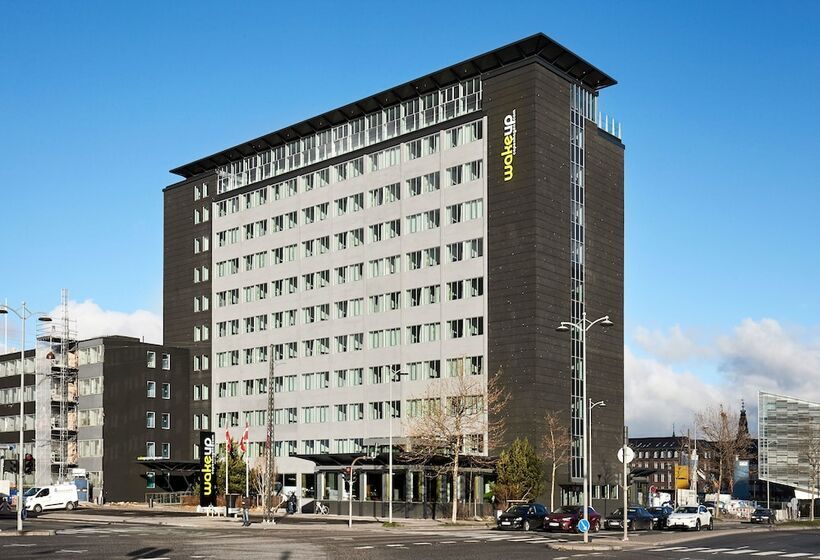 Hotel Wakeup Copenhagen Bernstorffsgade