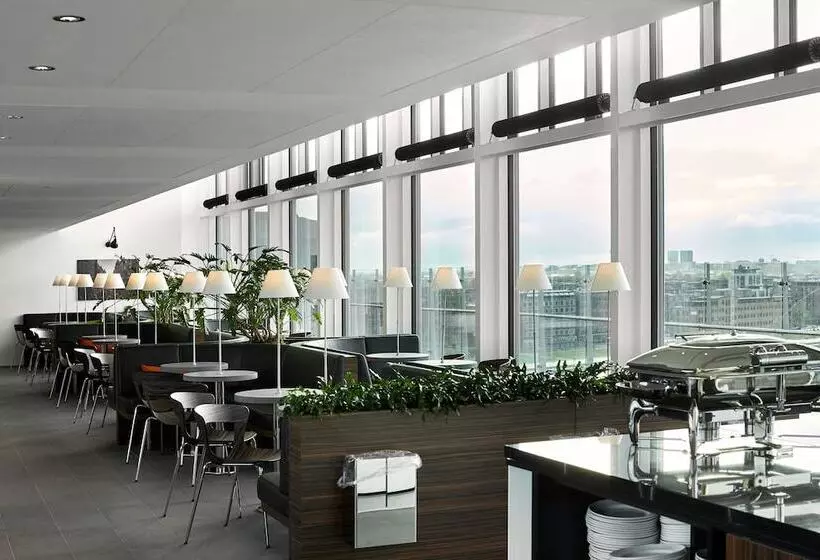 ホテル Wakeup Copenhagen   Bernstorffsgade