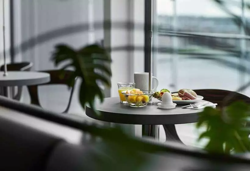 ホテル Wakeup Copenhagen   Bernstorffsgade