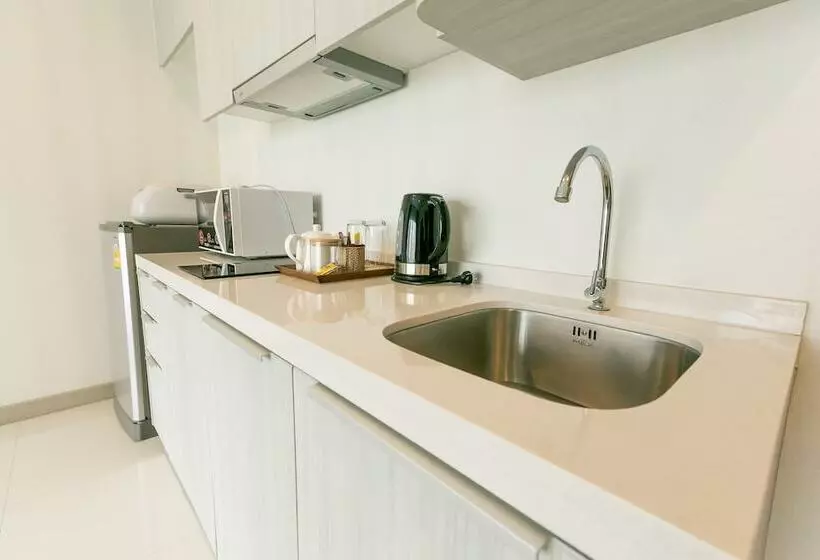 Locals Prio Chiangmai Central Airport Plaza