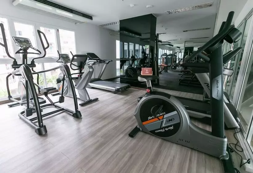 Locals Prio Chiangmai Central Airport Plaza