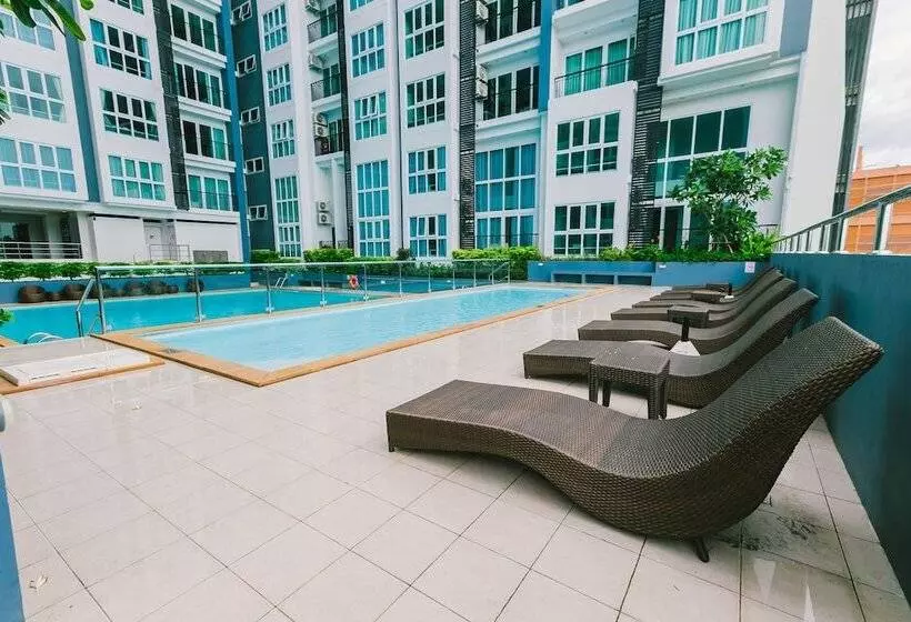 Locals Prio Chiangmai Central Airport Plaza