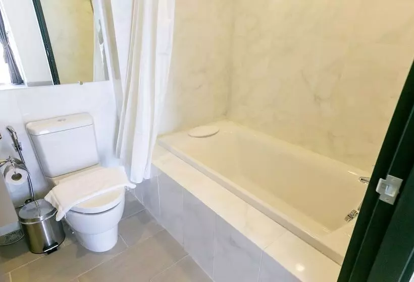 Locals Prio Chiangmai Central Airport Plaza