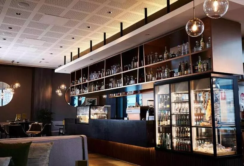 Novotel Melbourne Central