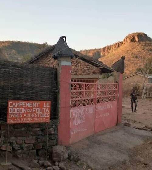 استراحتگاه Campement Le Dogon Du Fouta