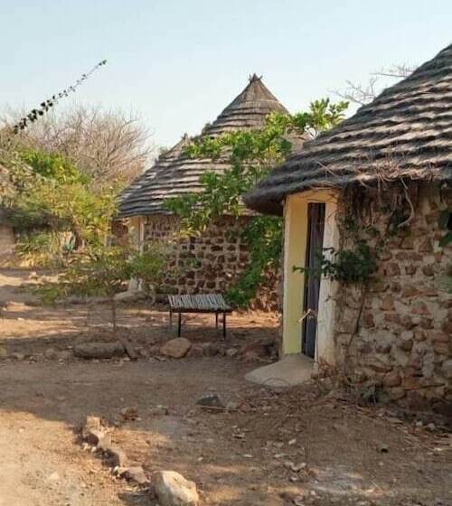 استراحتگاه Campement Le Dogon Du Fouta