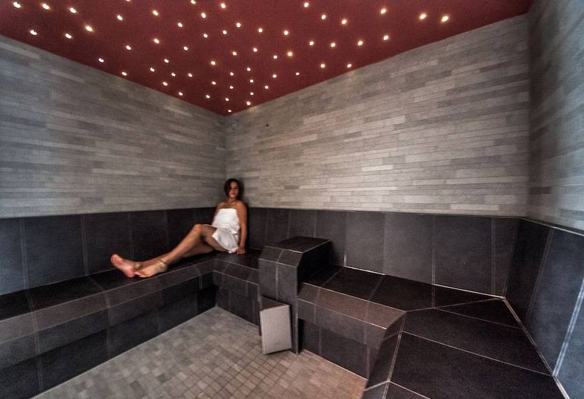 Wellnesshotel Liun B&b