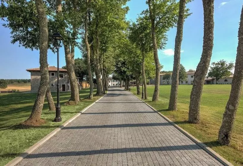 Borgo La Chiaracia Resort & Spa