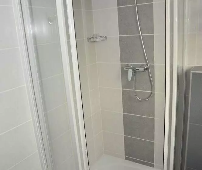 Hotelli Akena La Ferte Bernard