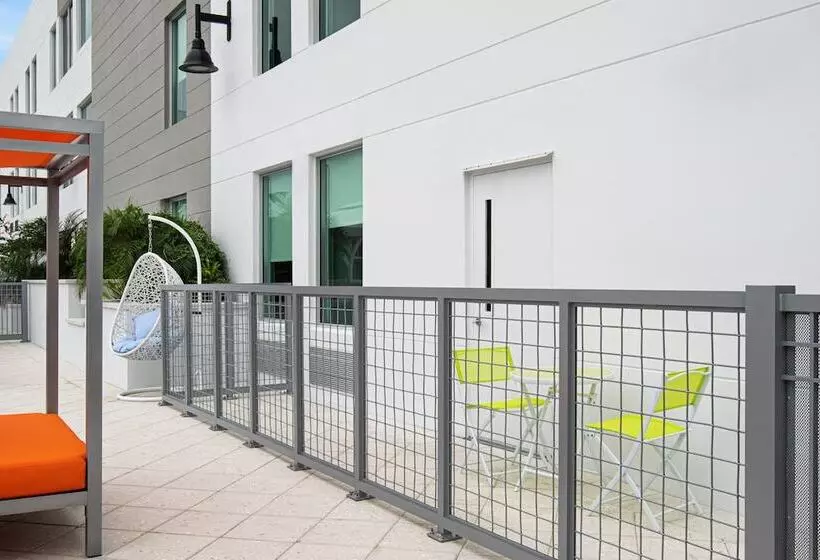Hotelli Aloft Delray Beach