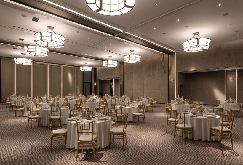 Hotel Amara Sea Your Only View™