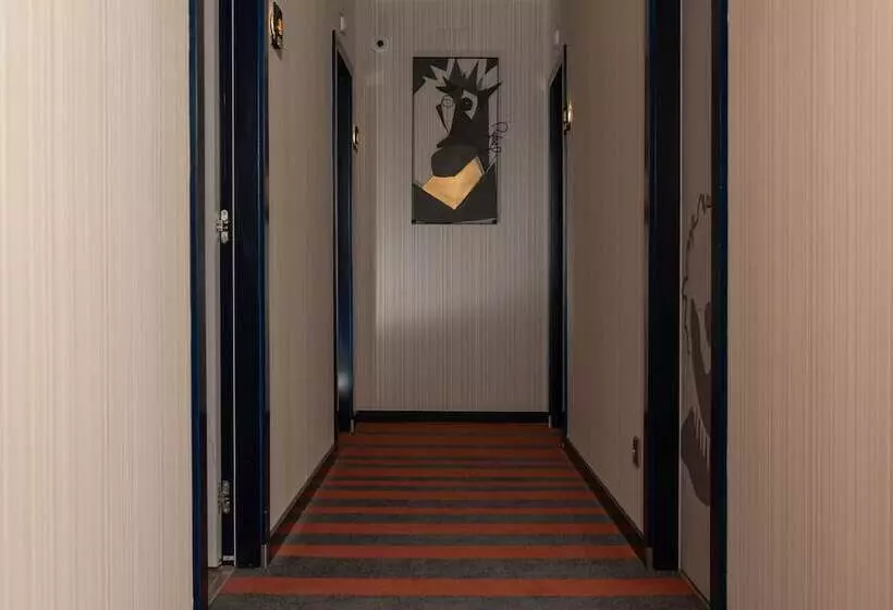 Hotelli Be Poet Baixa