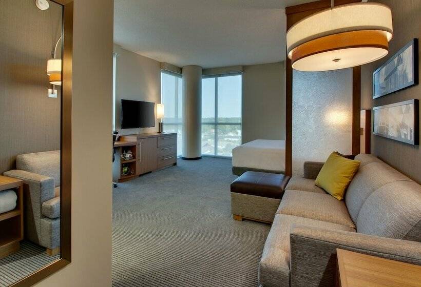 ホテル Hyatt Place Iowa City Downtown