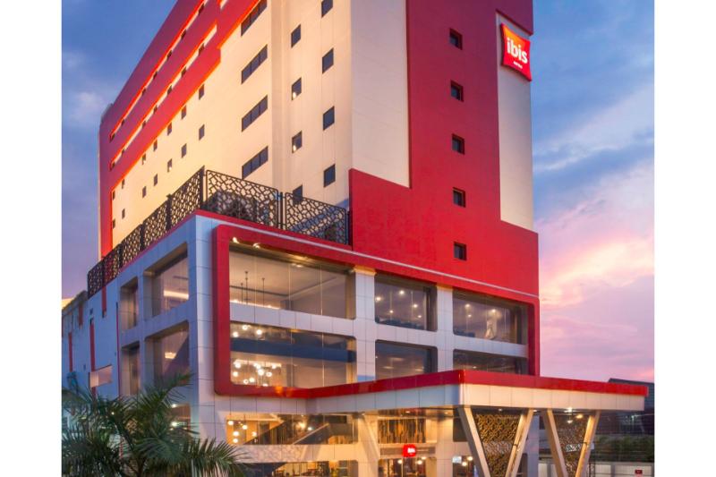 هتل Ibis Pontianak City Center
