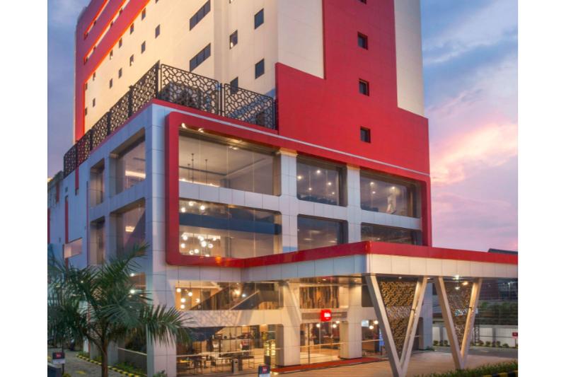 هتل Ibis Pontianak City Center