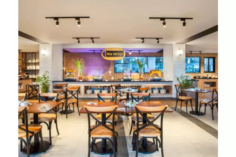 هتل Ibis Pontianak City Center