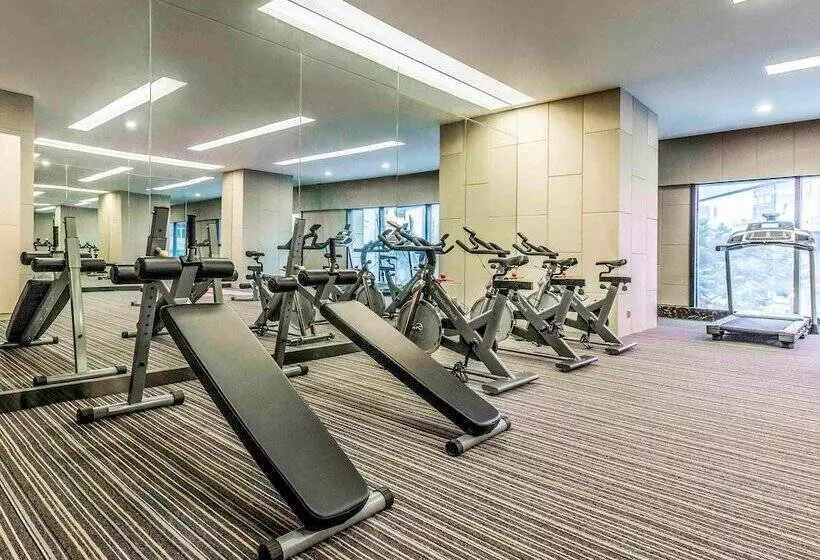 Hotel Mercure Chongqing Downtown