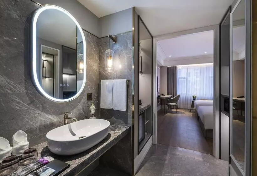 ホテル Mercure Shanghai Global Harbour