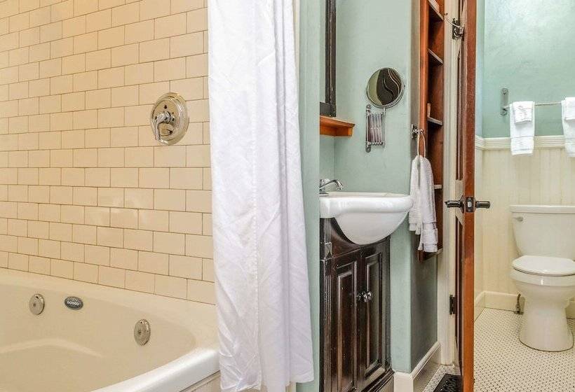 Napa Valley, Ascend Hotel Collection