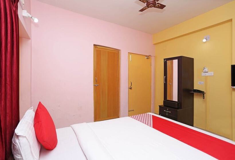 فندق Oyo 10493 Near Patia