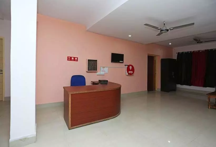 ホテル Oyo 9245 Near Kiit University