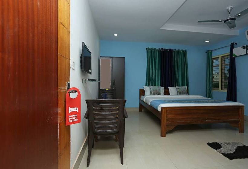 فندق Oyo 9245 Near Kiit University