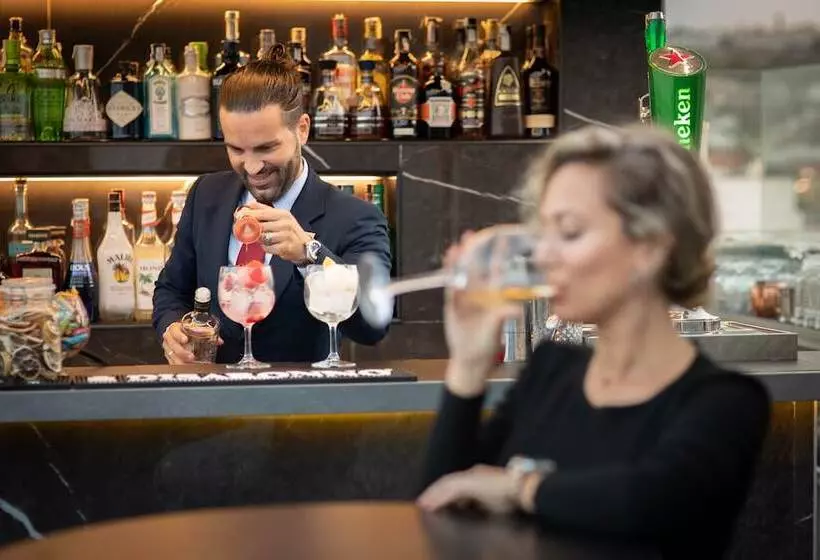 Hotelli Silken Saaj Las Palmas