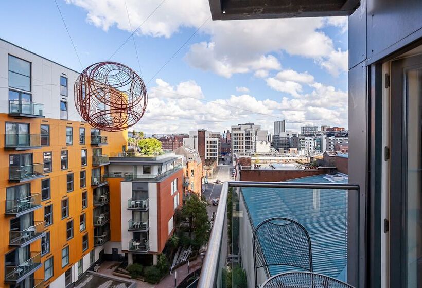 فندق Skyline By Resify