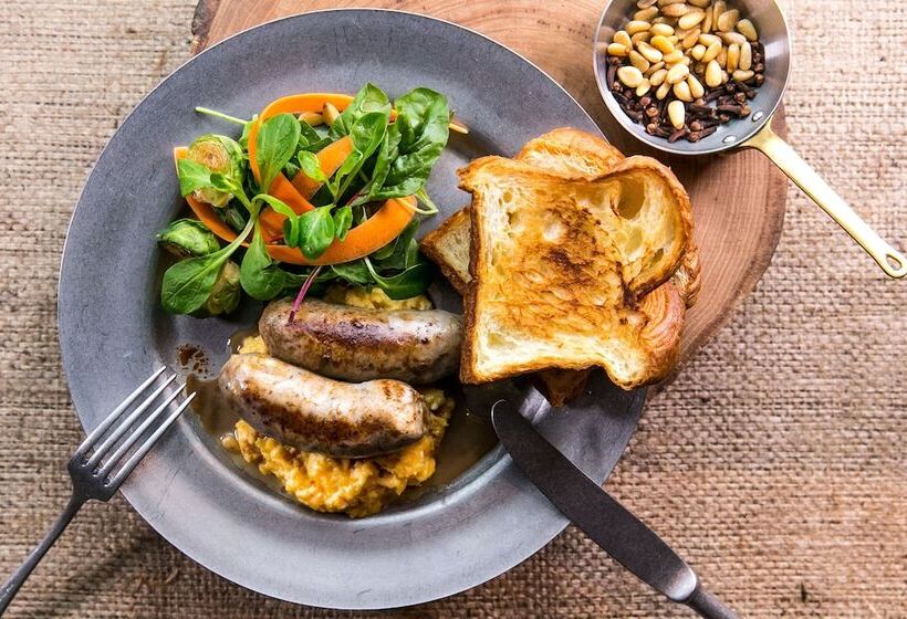 בית מלון כפרי The Flag Shinsaibashi